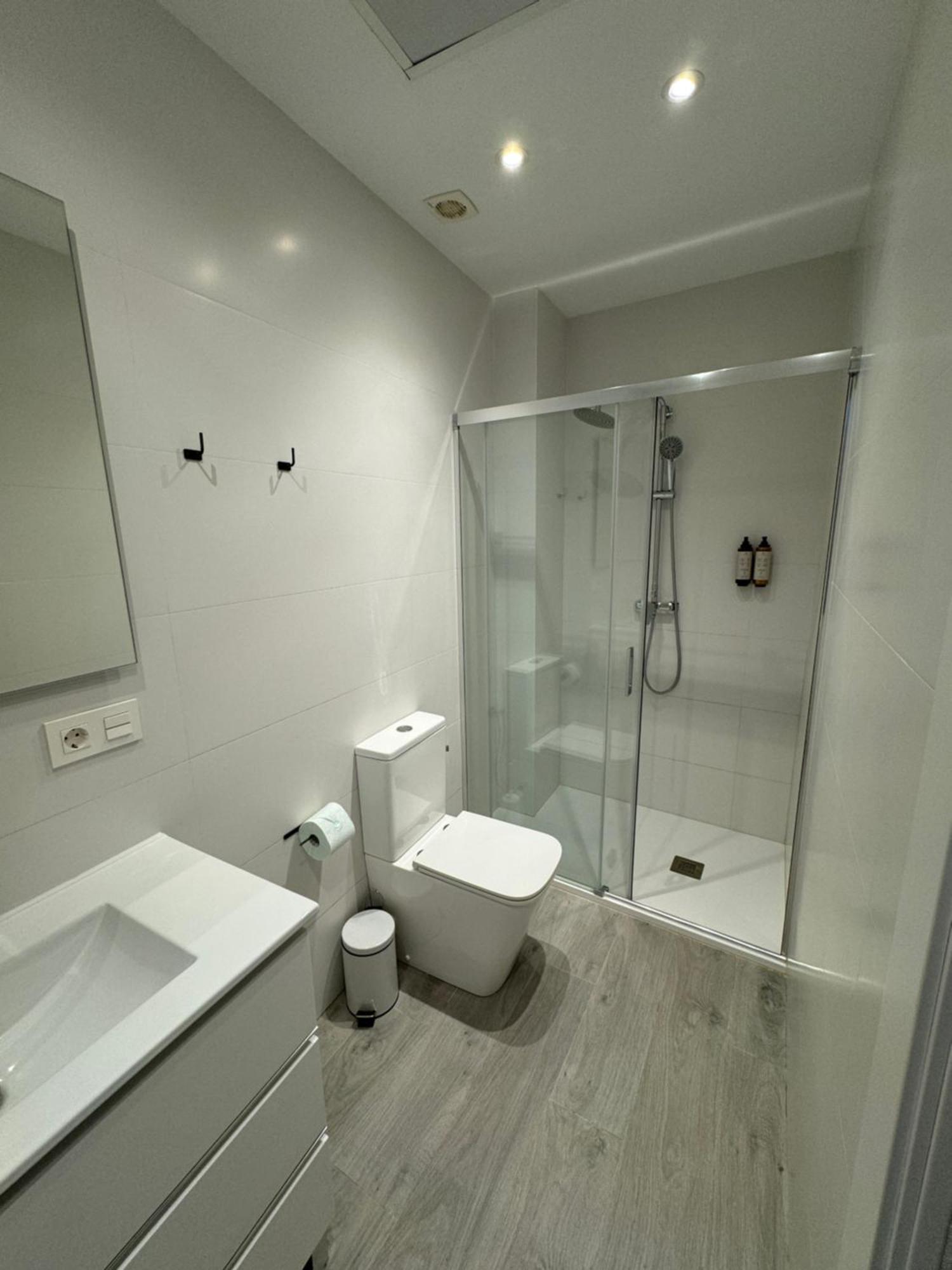 Suspiro 102 Cosmopolitan Loft Apartment Granada Bagian luar foto