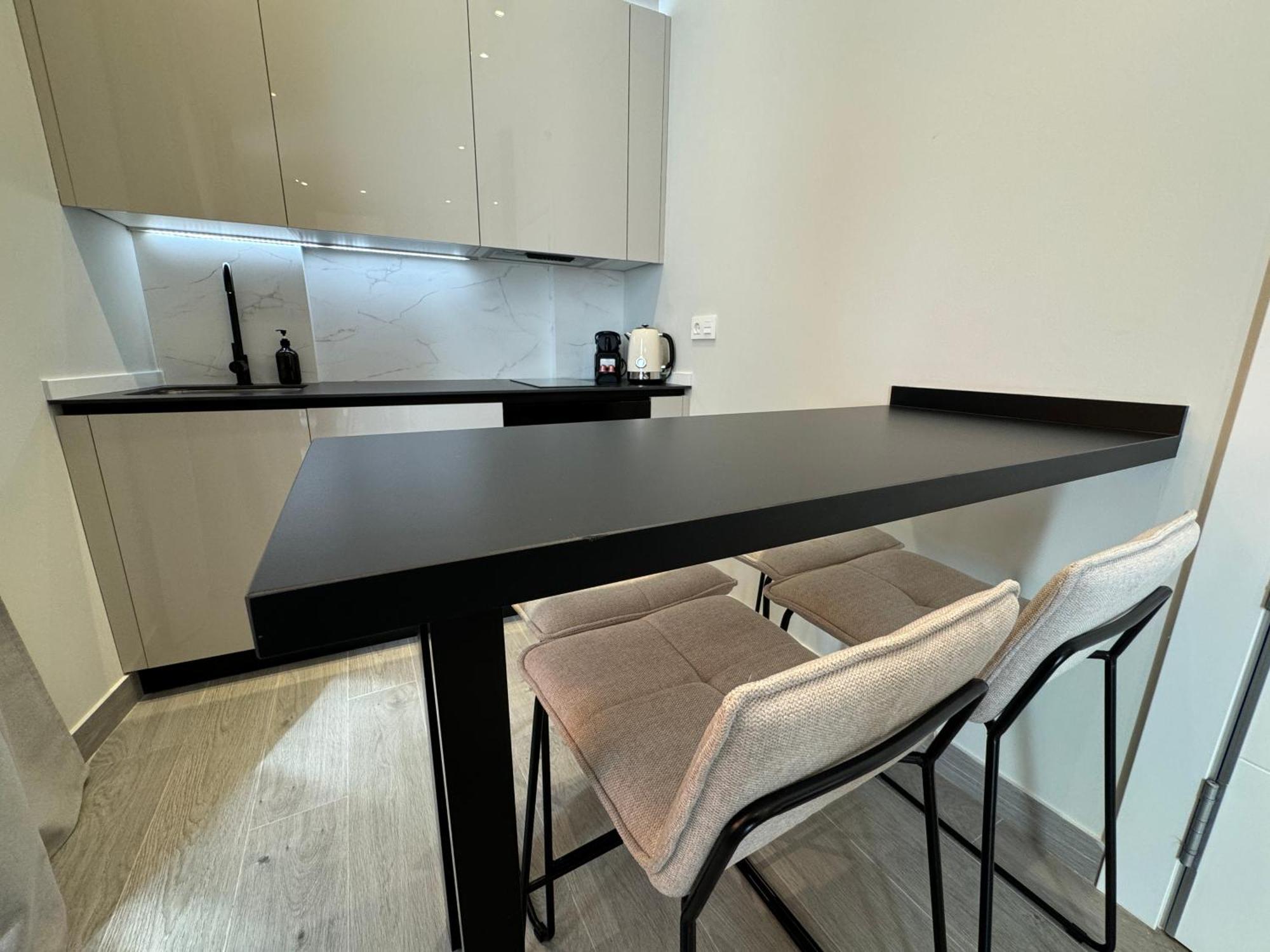 Suspiro 102 Cosmopolitan Loft Apartment Granada Bagian luar foto