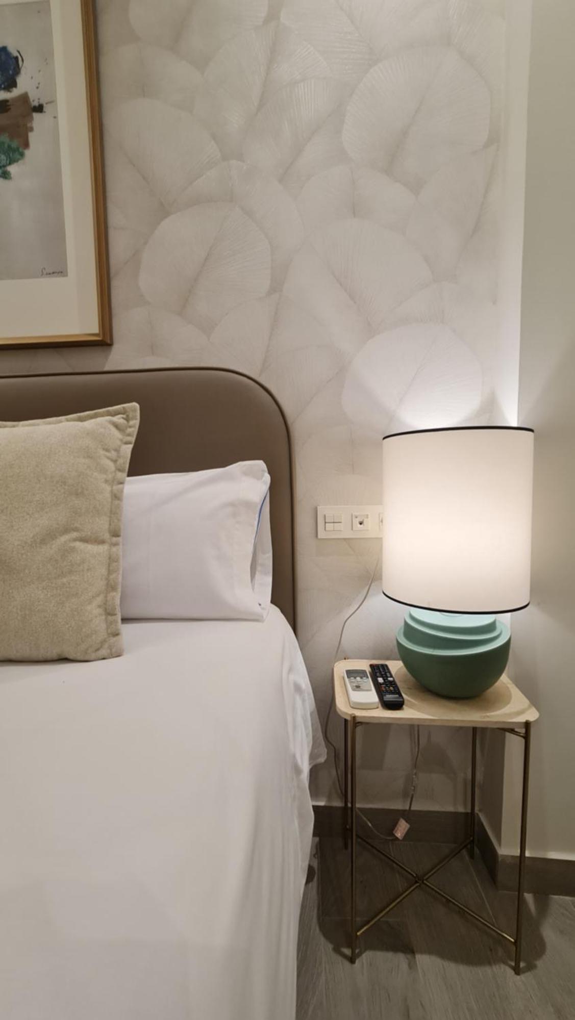 Suspiro 102 Cosmopolitan Loft Apartment Granada Bagian luar foto
